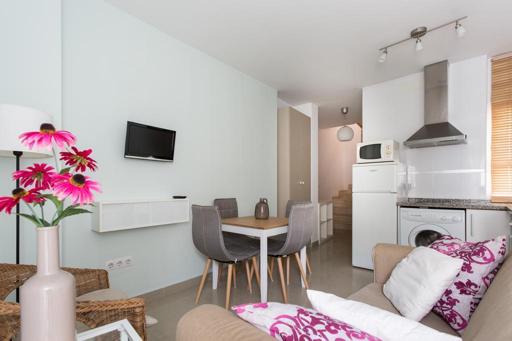 Apartamentos San Lorenzo إشبيلية المظهر الخارجي الصورة